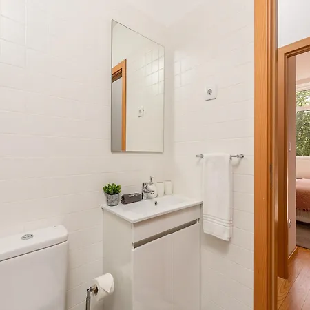 Charming 1-bedroom In Gaia *