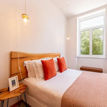 Charming 1-bedroom In Gaia Apartment
