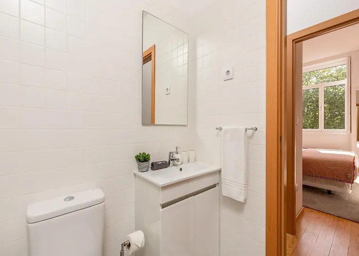 Charming 1-bedroom In Gaia *